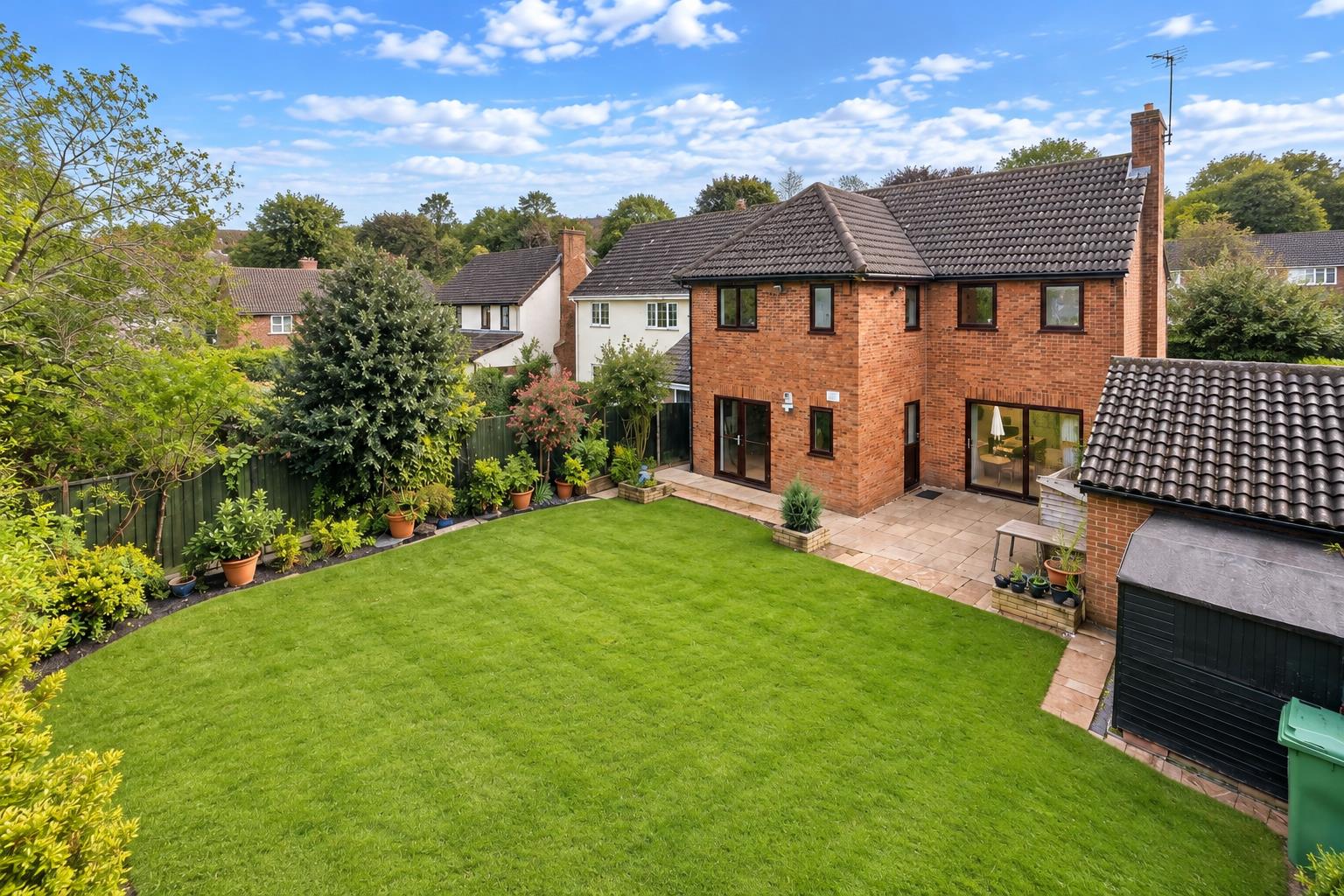 4 bed property in Kincardine Drive, Milton Keynes